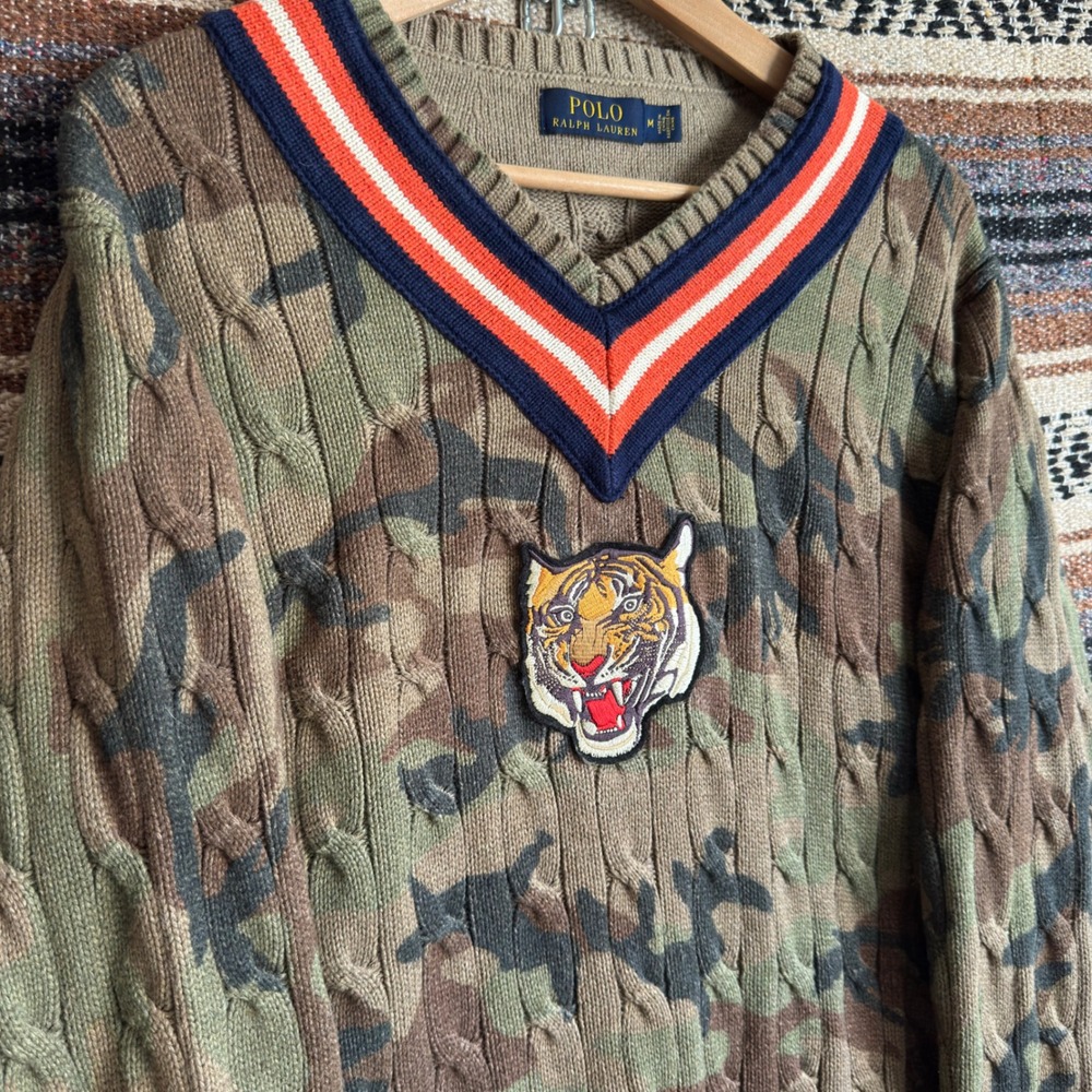 Polo Ralph Lauren V-Neck Cable Knit Sweater Medium Green Camo Tiger Patch - Picture 4 of 10